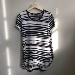 Striped split side shirt
